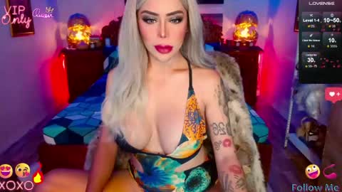 Snapshot of _queengoddess_ chatting on June 2, 2026, 4:36 am Hi my name is selinaim glad to meet everyone here online show from June 2, 2026, 4:36 am