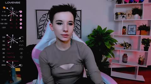 Snapshot of _rein_ramm chatting on February 7, 2025, 9:16 am Rein online show from February 7, 2025, 9:16 am