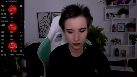 Snapshot of _rein_ramm chatting on October 5, 2025, 6:28 pm Rein online show from October 5, 2025, 6:28 pm