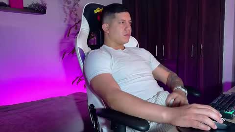 Roberto online show from October 12, 2025, 10:36 am