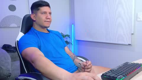 Roberto online show from March 4, 2026, 12:11 pm