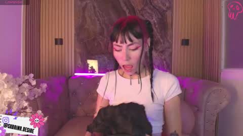 Sabrina online show from April 17, 2026, 8:34 pm