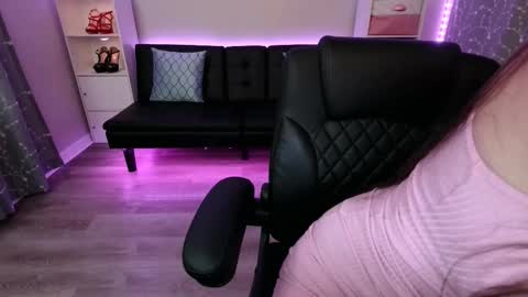 Samantha online show from January 16, 2026, 1:15 pm