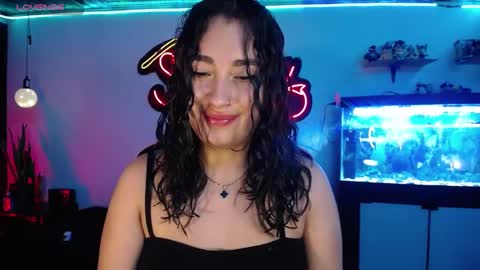  SantaLove  online show from December 5, 2024, 6:44 pm