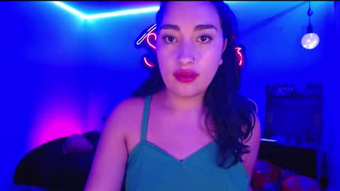  SantaLove  online show from February 13, 2025, 10:00 pm