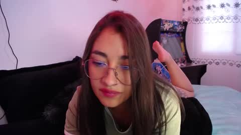  SantaLove  online show from March 12, 2025, 7:38 pm