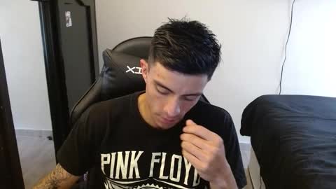 SCHNEIDER online show from November 4, 2025, 6:51 pm