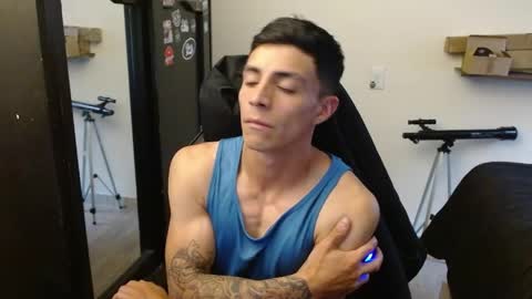 SCHNEIDER online show from April 22, 2026, 10:11 pm