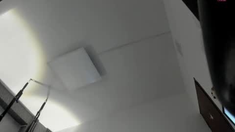 Selene online show from October 5, 2025, 4:38 pm