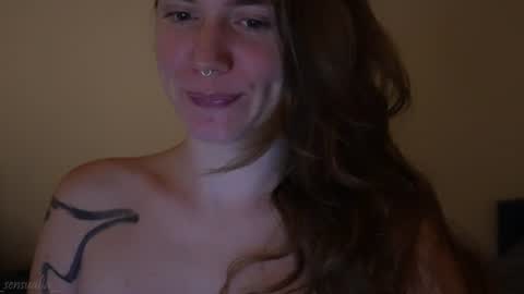 Snapshot of _sensualia_ chatting on June 19, 2026, 8:56 pm Lia online show from June 19, 2026, 8:56 pm