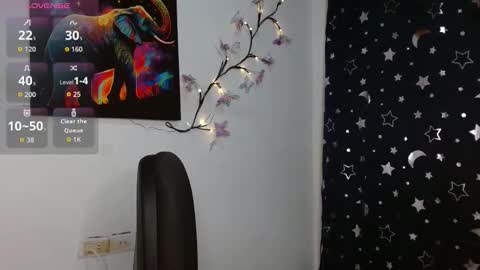 Snapshot of _serendepia_ chatting on October 30, 2025, 5:20 am Serendipia online show from October 30, 2025, 5:20 am