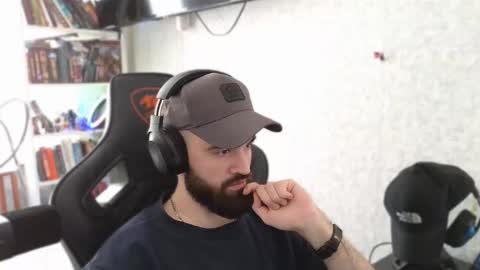 Ask me online show from March 15, 2026, 7:58 am