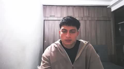 Juan Pablo-independent model online show from March 23, 2026, 2:48 am