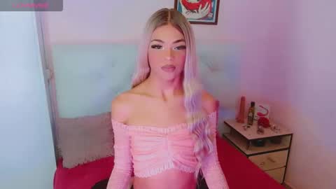 _shadday_ online show from April 21, 2026, 4:41 am