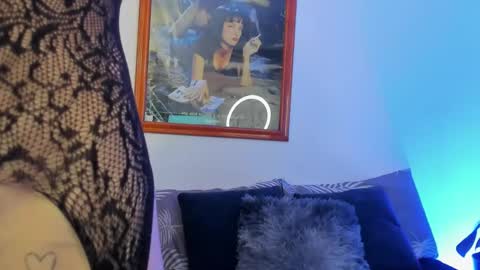 _silvia_vega_ online show from April 2, 2026, 7:44 pm