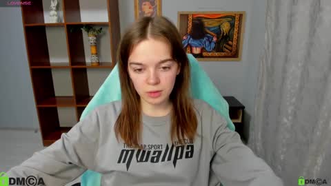 Skyler online show from March 10, 2025, 4:57 pm