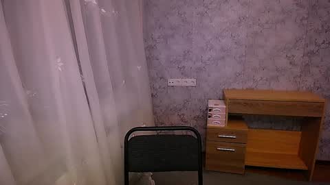 Snapshot of _snow_queen__ chatting on January 14, 2025, 4:18 pm Rachel online show from January 14, 2025, 4:18 pm