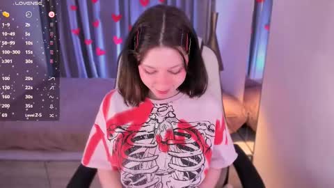 Snapshot of _sofi_spark chatting on February 14, 2025, 6:56 am Sofi Follow me online show from February 14, 2025, 6:56 am