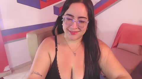 Snapshot of _sofiajones_ chatting on February 11, 2025, 4:56 pm SOFIA online show from February 11, 2025, 4:56 pm