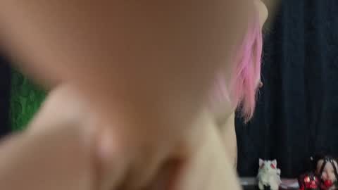 Snapshot of _sofiapink chatting on January 20, 2025, 10:48 pm Sofia online show from January 20, 2025, 10:48 pm