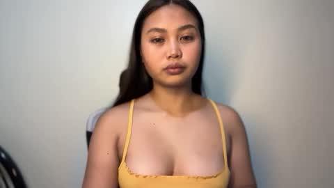 _spicyjane online show from May 15, 2026, 8:54 am