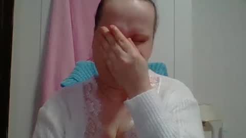 Snapshot of _squirty_pussyyy_ chatting on February 15, 2025, 2:15 am Melisa online show from February 15, 2025, 2:15 am