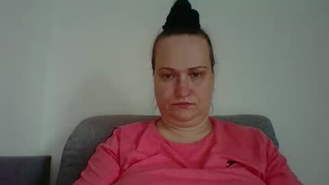 Snapshot of _squirty_pussyyy_ chatting on October 10, 2025, 7:18 am Melisa online show from October 10, 2025, 7:18 am