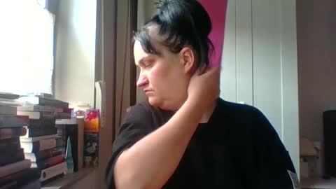 Melisa online show from June 2, 2026, 5:20 am