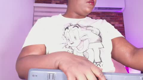 susy online show from April 12, 2026, 3:11 am