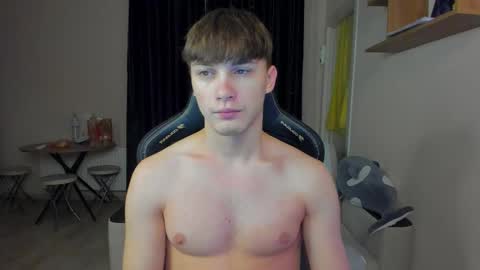 MARKPVT IS OPEN online show from December 20, 2025, 3:35 am