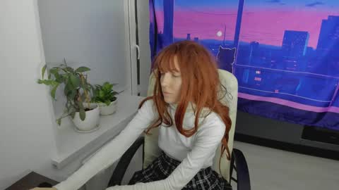 Snapshot of _suunbeam_ chatting on February 5, 2026, 7:29 pm Sun online show from February 5, 2026, 7:29 pm