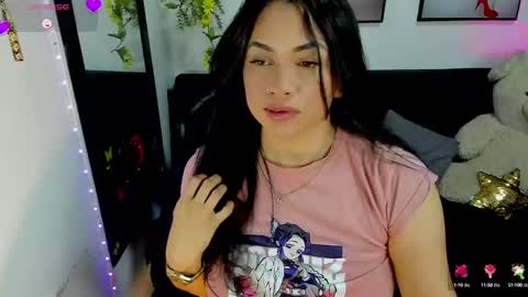 Snapshot of _sweet_kitty1 chatting on March 1, 2025, 4:15 am online show from March 1, 2025, 4:15 am