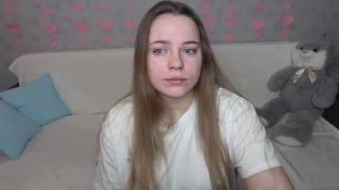 Snapshot of _sweet_lana_ chatting on February 16, 2025, 7:04 am Lana online show from February 16, 2025, 7:04 am