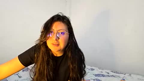 _sweet_melodyy online show from March 5, 2026, 9:11 pm