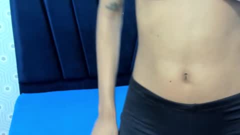 _sweettcandy_ online show from March 25, 2026, 11:38 am