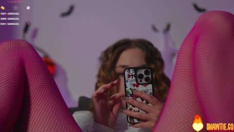 Taylor online show from November 6, 2025, 11:11 am