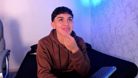 Snapshot of _taylorblack chatting on December 20, 2025, 11:39 am _taylorblack online show from December 20, 2025, 11:39 am