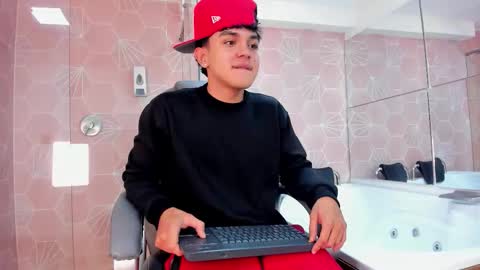 _taylorblack online show from March 21, 2026, 11:26 am