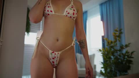 Annie online show from April 7, 2026, 3:51 am