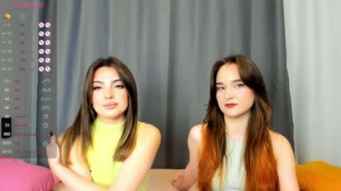 Snapshot of _teona_ann_for_you_ chatting on December 20, 2024, 6:19 am Teona and Annred hair online show from December 20, 2024, 6:19 am