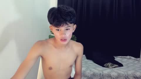 Snapshot of _tfuck69_ chatting on May 16, 2026, 7:45 pm pm me online show from May 16, 2026, 7:45 pm