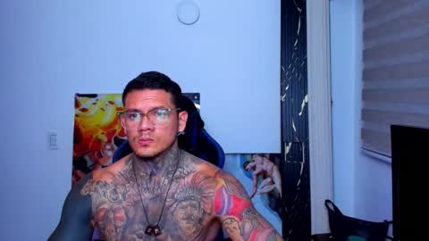 ThadeoWolf online show from October 14, 2025, 12:44 am