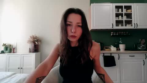 Snapshot of _the_death_killer_ chatting on March 12, 2026, 2:45 pm Mia online show from March 12, 2026, 2:45 pm