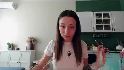 Snapshot of _the_death_killer_ chatting on March 18, 2026, 10:51 am Mia online show from March 18, 2026, 10:51 am