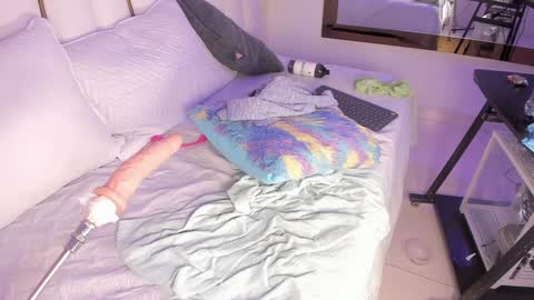 Rousse  online show from December 20, 2024, 10:54 pm