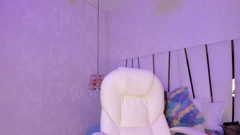 Rousse  online show from January 12, 2025, 7:10 pm