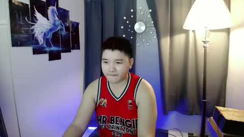 Tom online show from April 6, 2026, 8:26 am