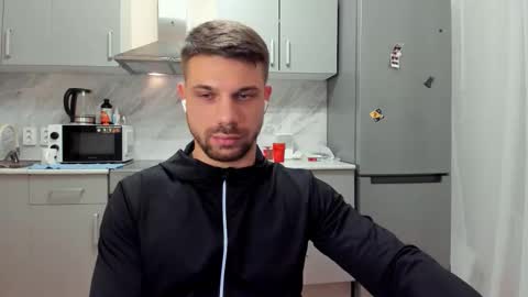 Tony Wolf online show from February 10, 2026, 10:25 pm