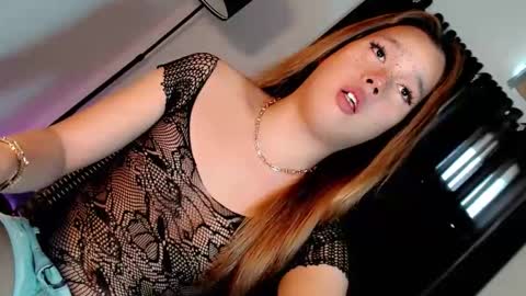 Iam Alex online show from December 22, 2025, 6:32 am