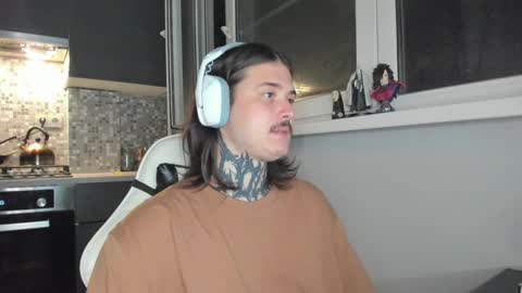 Snapshot of _torfin_ chatting on February 15, 2025, 10:10 pm _torfin_ online show from February 15, 2025, 10:10 pm